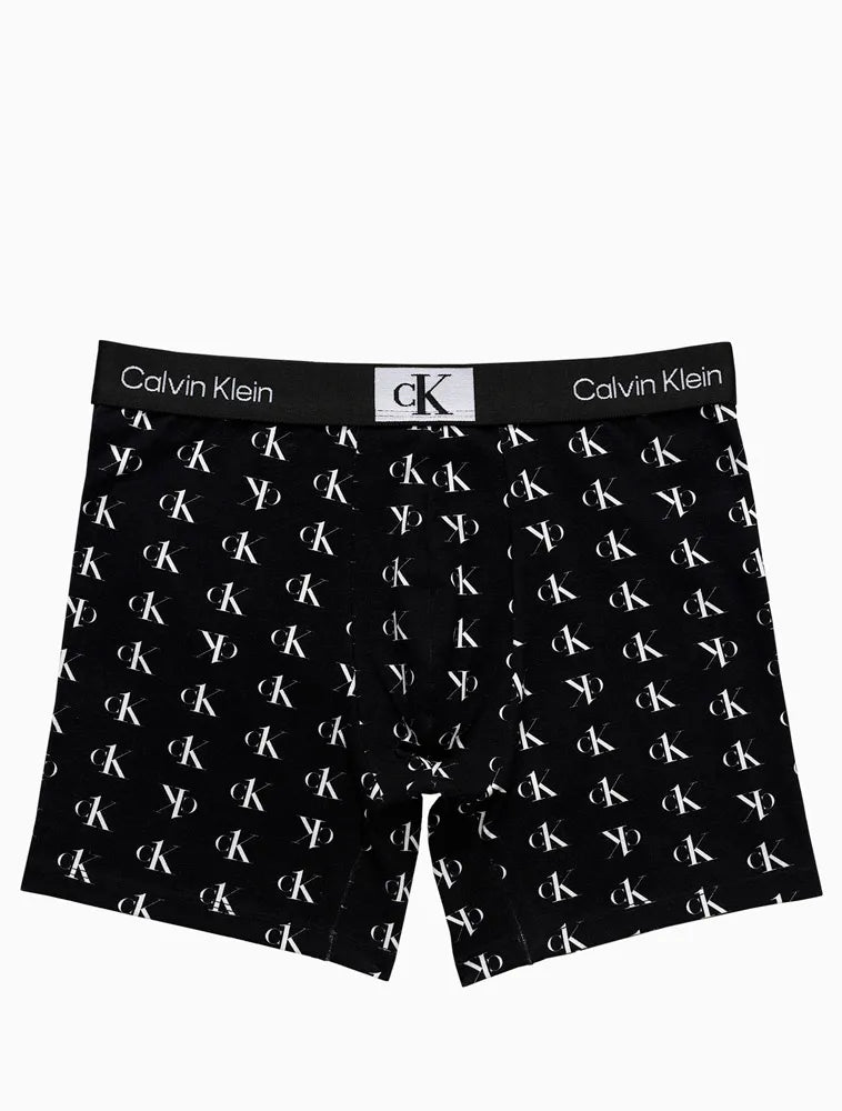 BOXER 1996 PRINT STAGGERED LOGO PRETO